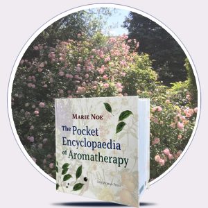 The Pocket Encyclopaedia of Aromatherapy - Marie Noe